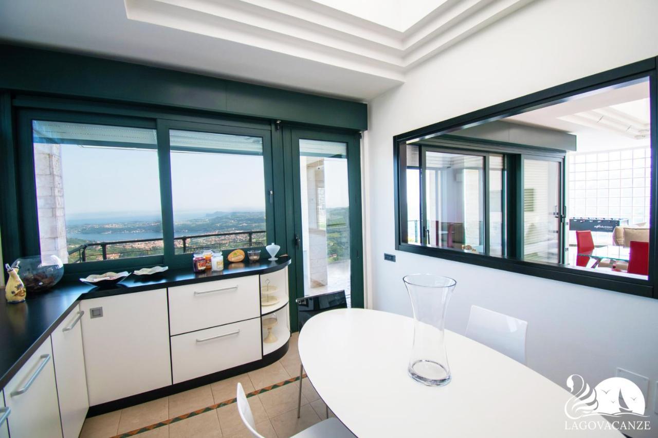 Villa Livia Luxury Roe Exteriör bild