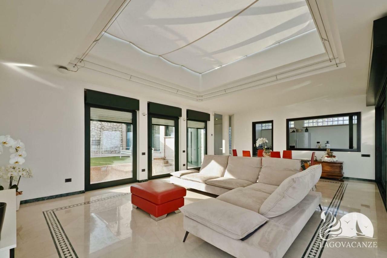 Villa Livia Luxury Roe Exteriör bild
