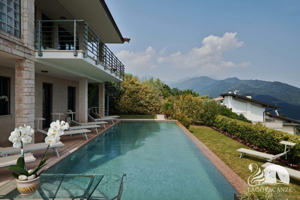 Villa Livia Luxury Roe Exteriör bild